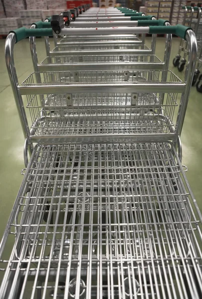 Empty Shopping Carts — Stock Photo, Image