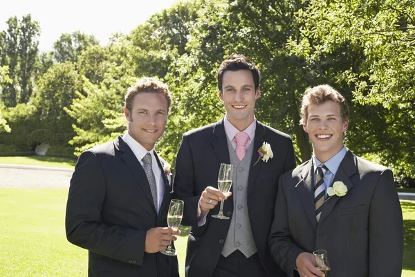 Sposo con Groomsmen — Foto Stock