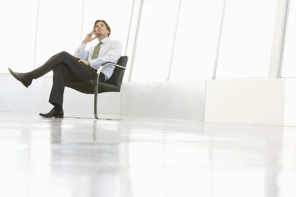 Homem de negócios sentado — Fotografia de Stock
