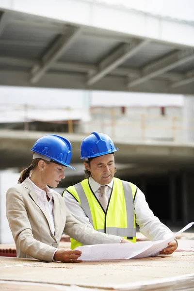 Architect and construction manager — Stock Photo, Image