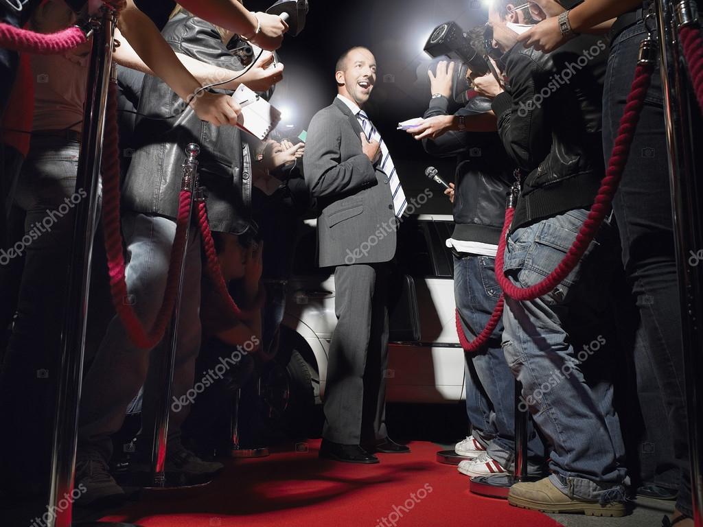 パパラッチ写真素材 ロイヤリティフリーパパラッチ画像 Depositphotos パパラッチ写真素材 ロイヤリティフリーパパラッチ画像 Depositphotos