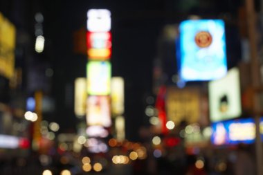 şehrin sokaklarında geceleri