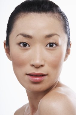 Güzel genç Asyalı kadın.