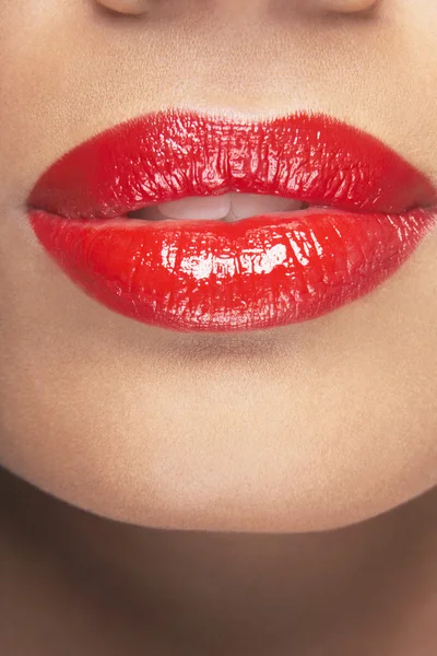 Labbra con rossetto rosso — Foto Stock