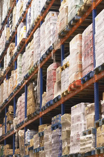 Shelves in warehouse — Stock Photo, Image