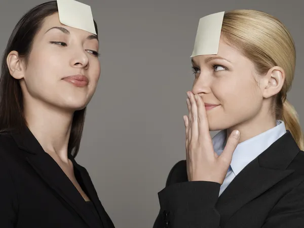 Office workers with sticky notes — Stock Photo, Image