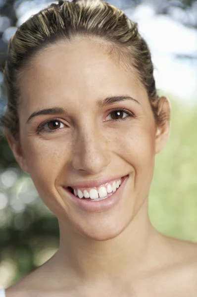 Woman smiling — Stock Photo, Image