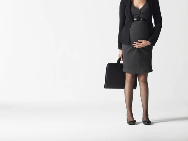怀孕的女商人 — 图库照片
