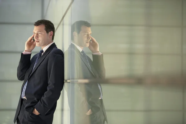 Businessman Using Cell Phone — Stock Photo, Image