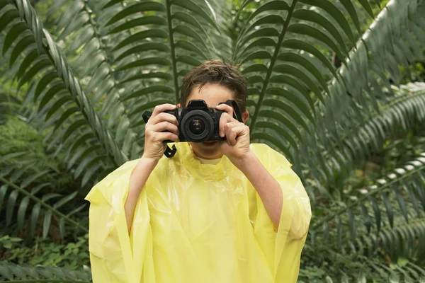 Chlapec focením — Stock fotografie