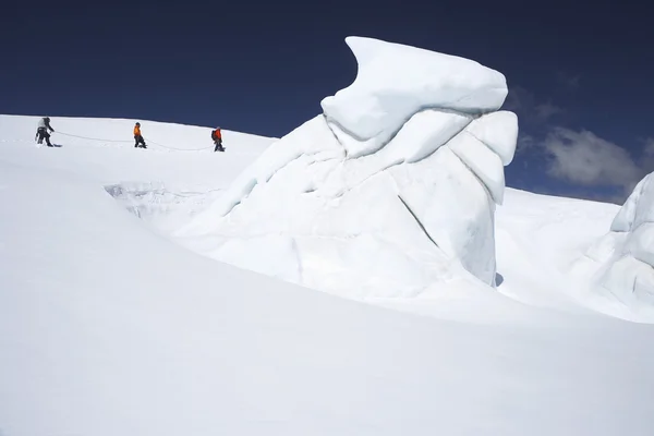 Альпинисты — стоковое фото