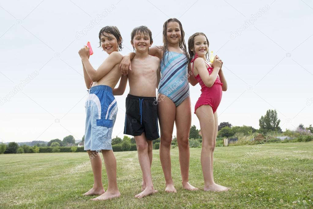 Girls Junger Kostuem Lutschen