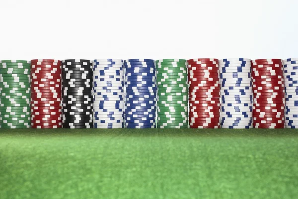 Stapel von Glücksspielchips — Stockfoto