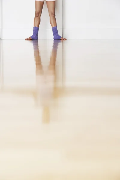 Ballet dancer and reflection — Stock Photo, Image