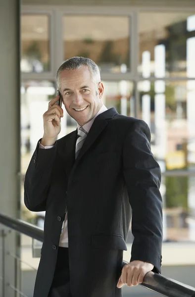 Businessman using mobile phone. — Stock Photo, Image