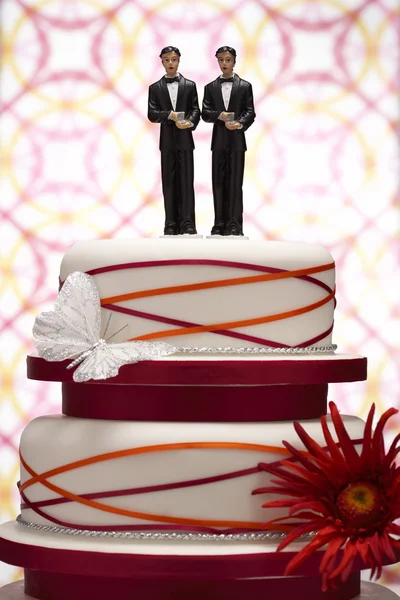 Groom Figurines on Wedding Cake — Stock Photo, Image