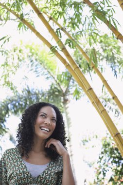 Bambu orman kadında