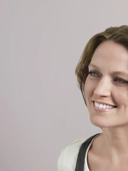 Mulher sorrindo — Fotografia de Stock