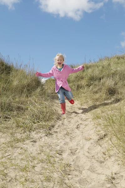 Girl running down — Stock Photo, Image