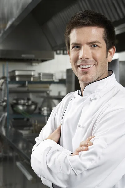 Chef with arms crossed  standing — Stock Photo, Image