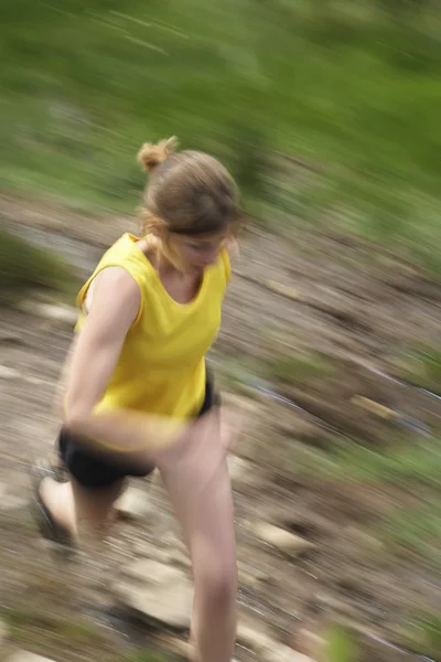 Vrouw joggen — Stockfoto