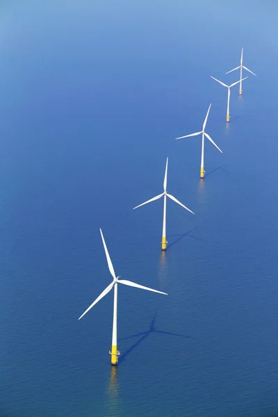 Wind turbines in sea — Stock Photo, Image