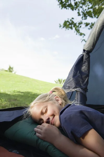 Little girl in sleeping bag — Stock Photo, Image