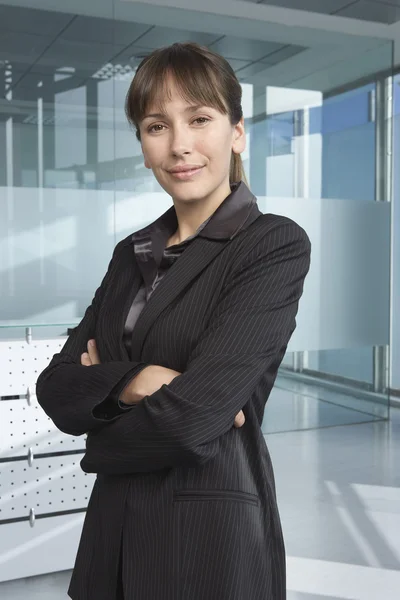 Businesswoman standing — Stock Photo, Image