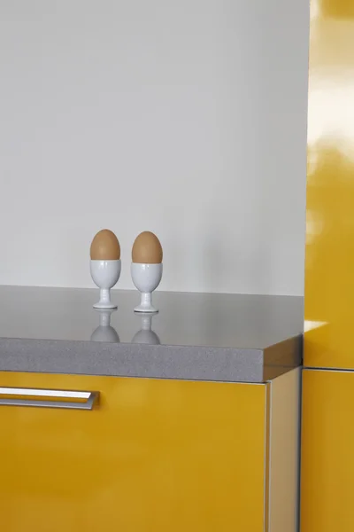 Eggs on kitchen — Stock Photo, Image