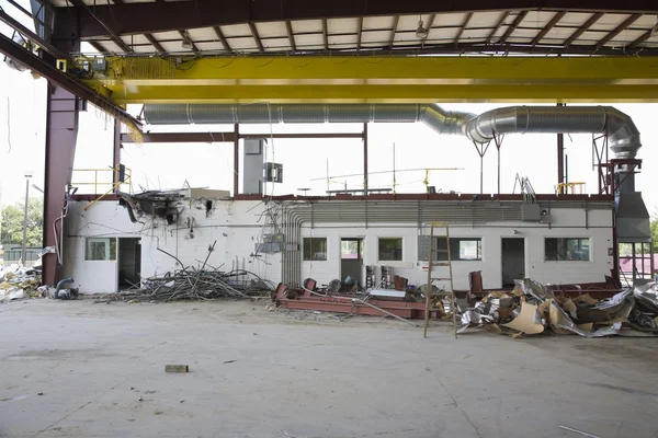 Fábrica abandonada — Foto de Stock