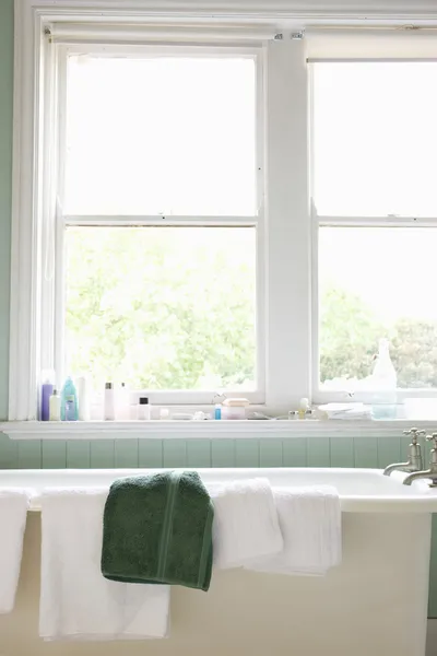 White bathroom interior — Stock Photo, Image