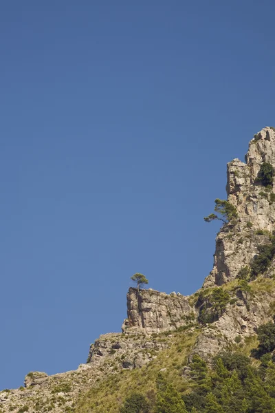 Rotsen en lucht — Stockfoto