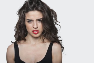 hayal kırıklığına uğramış genç erkek