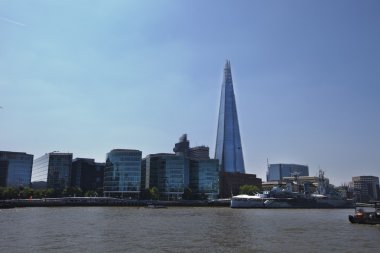 thames Nehri üzerinden Shard