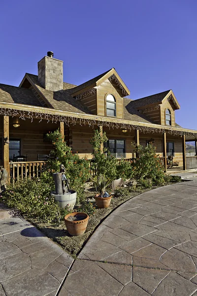 Ranch home exterior — Stock Photo, Image
