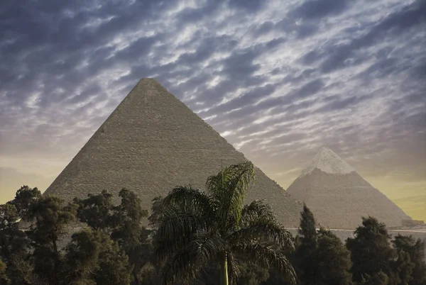 As Grandes Pirâmides — Fotografia de Stock