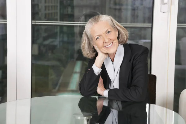 Happy senior businesswoman — Stock Photo, Image