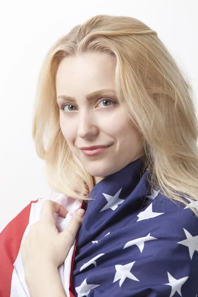 Žena v americké vlajky — Stock fotografie