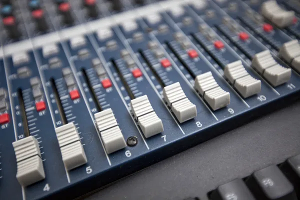 Sound mixing equipment — Stock Photo, Image