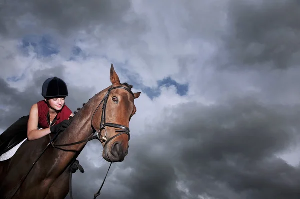 Jockey équitation cheval — Photo