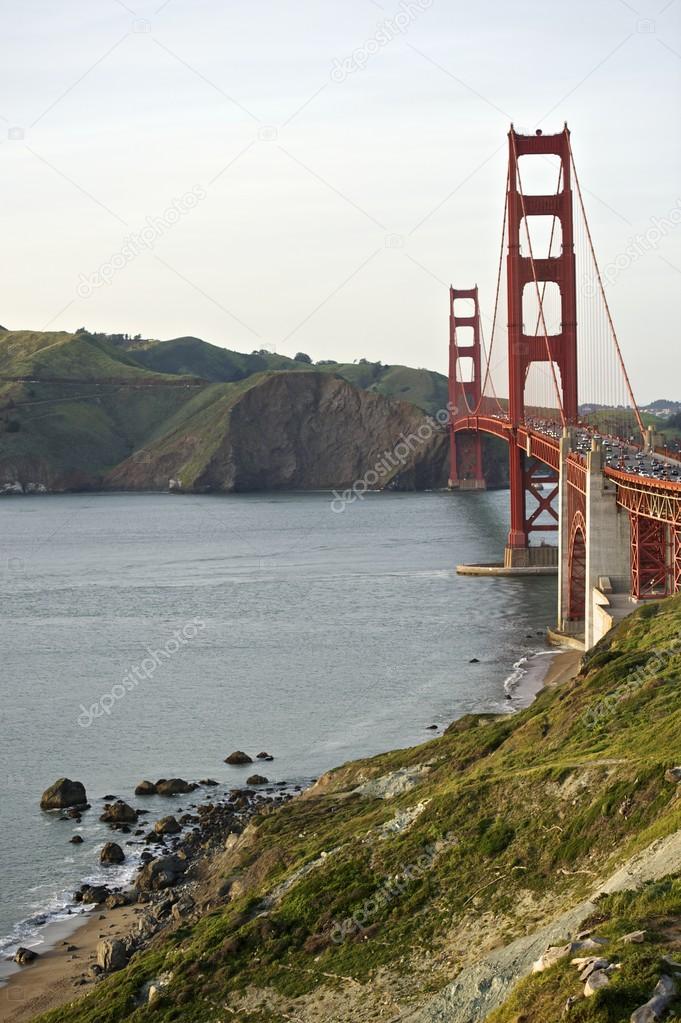 Curve of Golden Gate Bridge