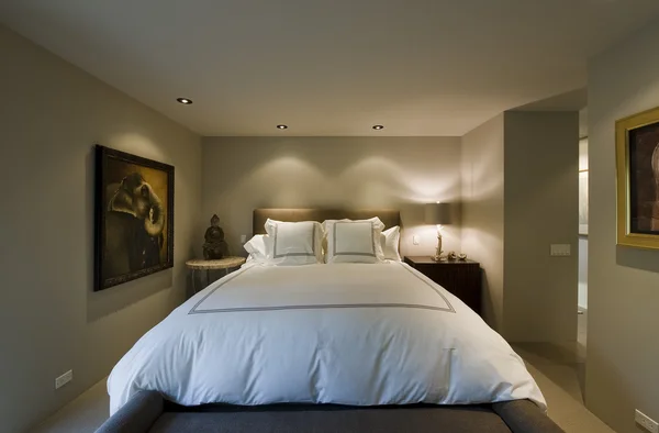 Elegante slaapkamer — Stockfoto