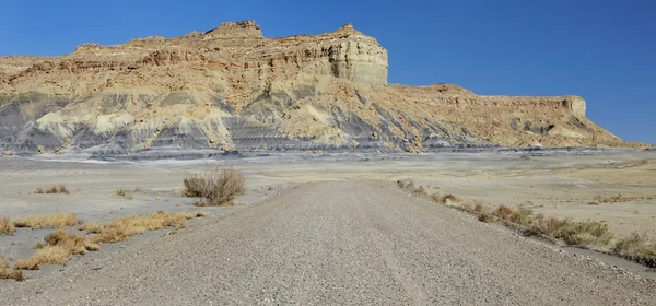 Пустынная дорога США — стоковое фото