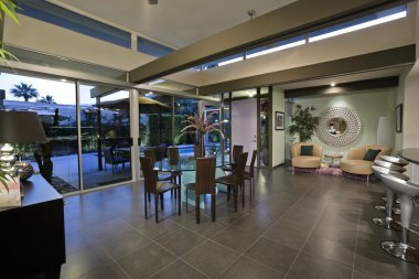 casa interior de plano aberto
