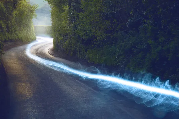 Fiber optic cable running Countryside — Stock Photo, Image