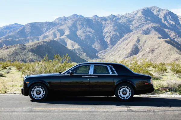 Rolls Royce travelling — Stock Photo, Image