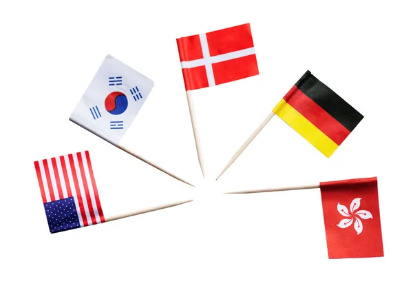 Государственные флаги разных стран — стоковое фото