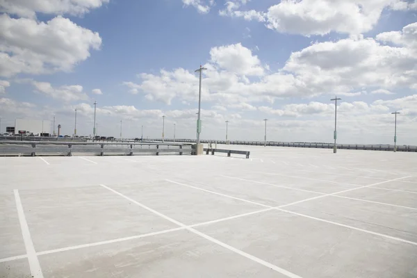 Estacionamiento vacío — Foto de Stock