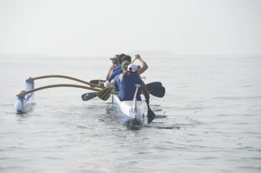 Outrigger Kano takım 