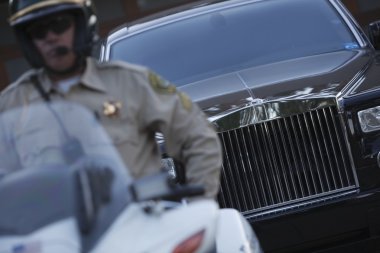 Devriye memuru polis eskortu